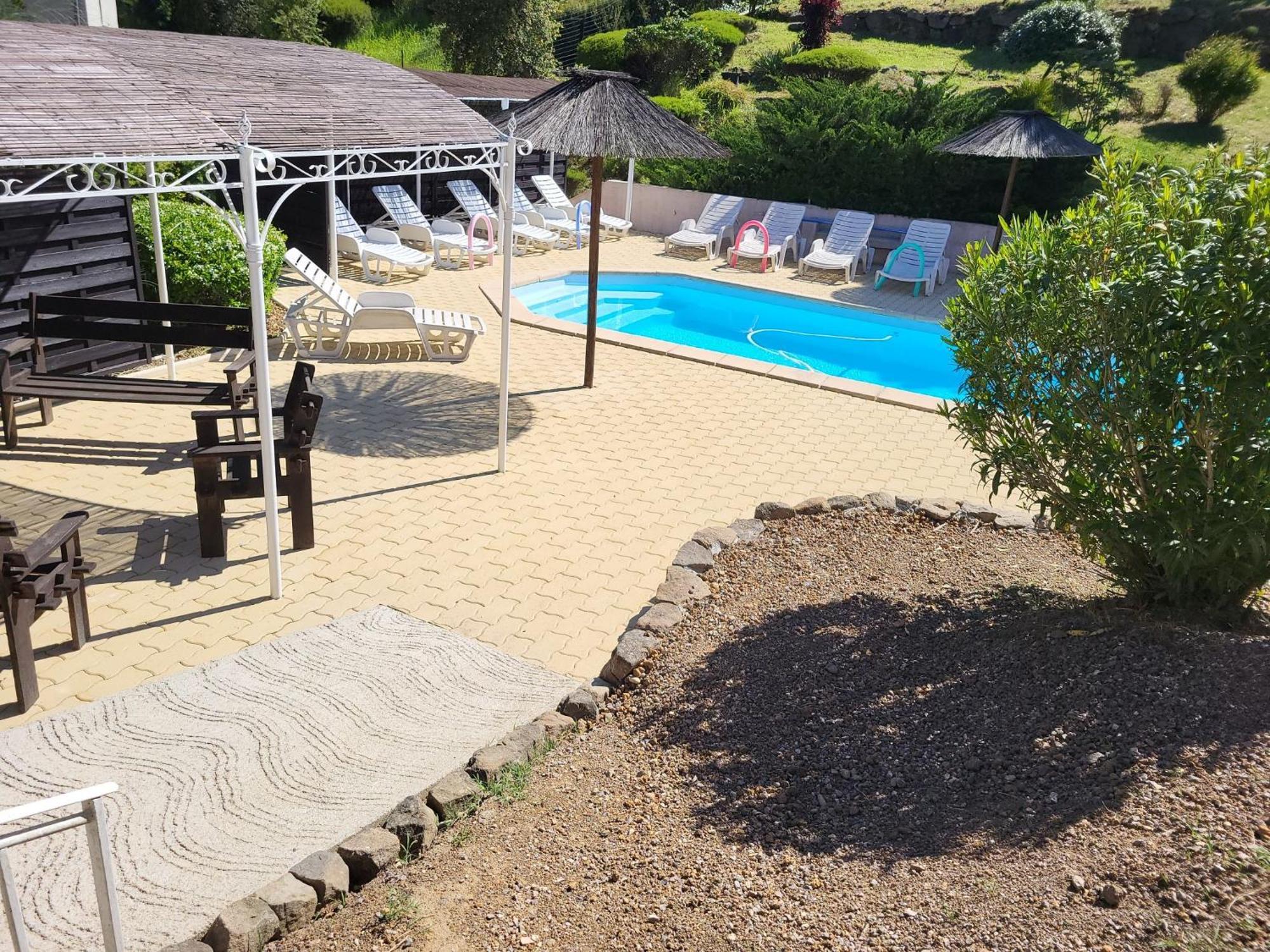 15Mn De Cannes, Villa La Soleiade , 3Gites 2-4 Pers Type T2, Climatises, Piscine, Au Lac De Saint-Cassien Var Монтору Экстерьер фото
